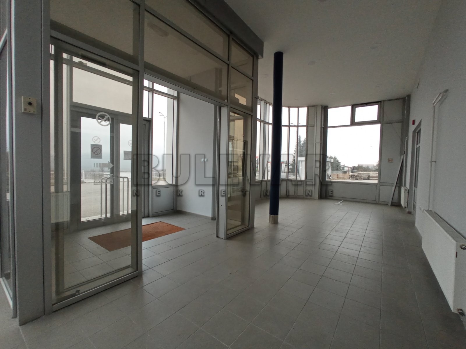 Lokal, 760 m2, Vrtište, Čamurlijski put ID: i-013014 6