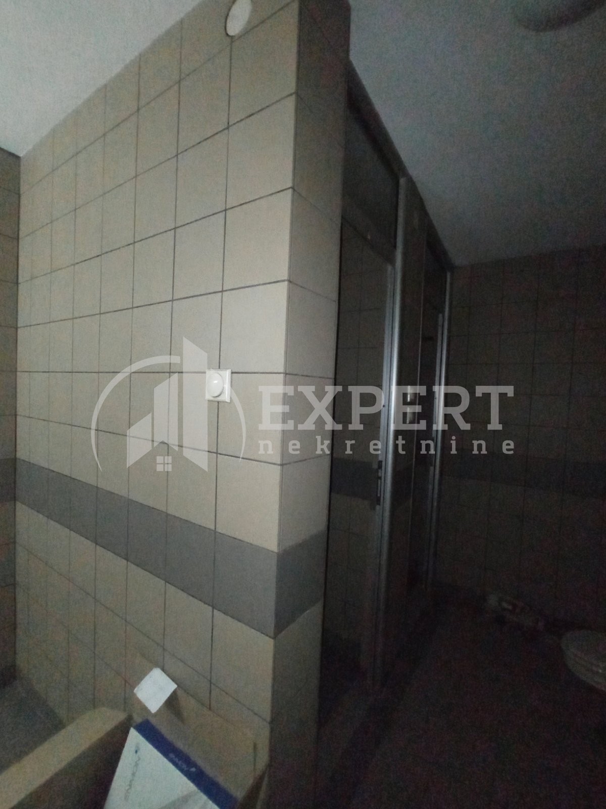 Lokal, 760 m2, Vrtište, Čamurlijski put ID: i-013014 24