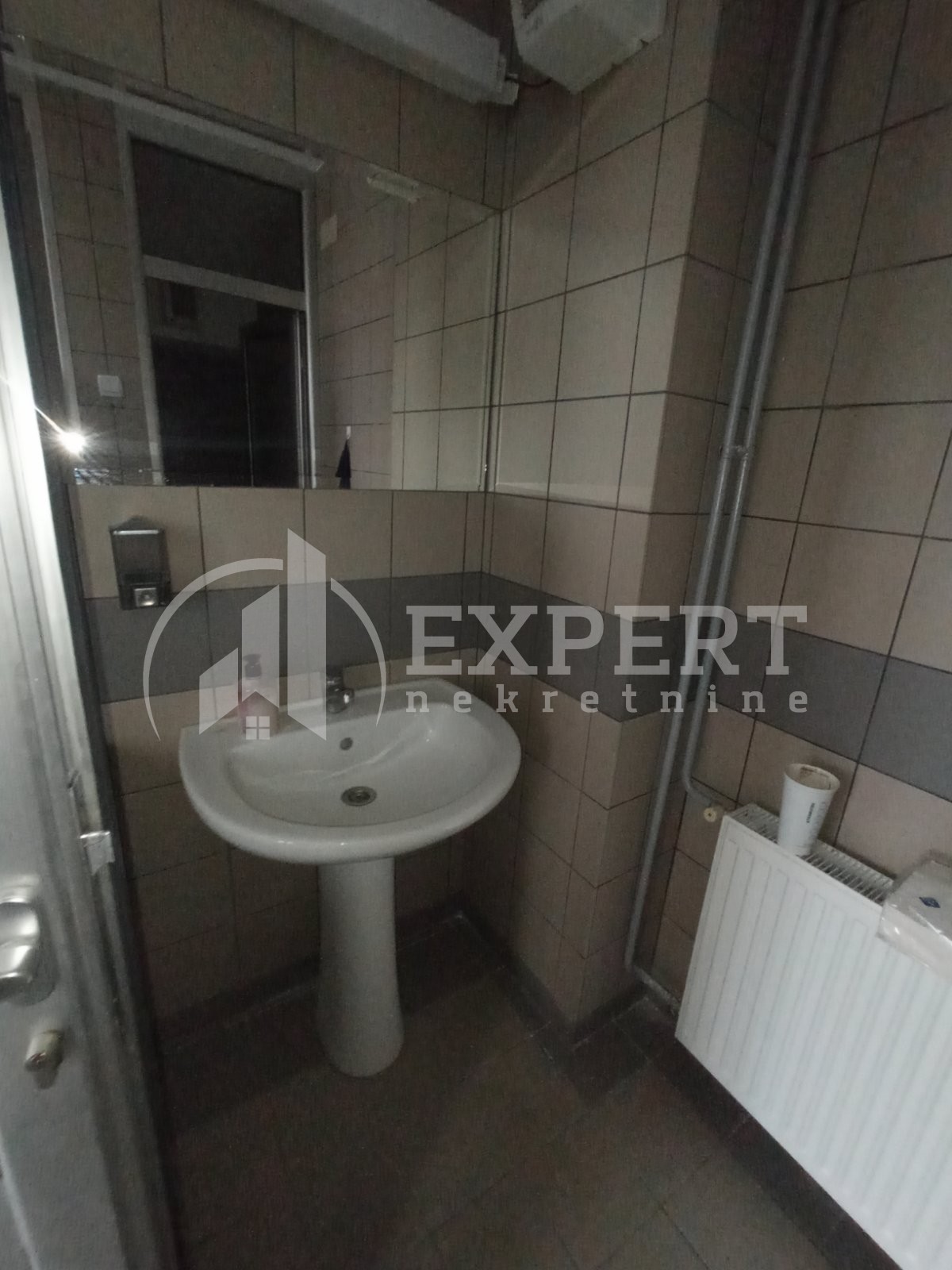 Lokal, 760 m2, Vrtište, Čamurlijski put ID: i-013014 25