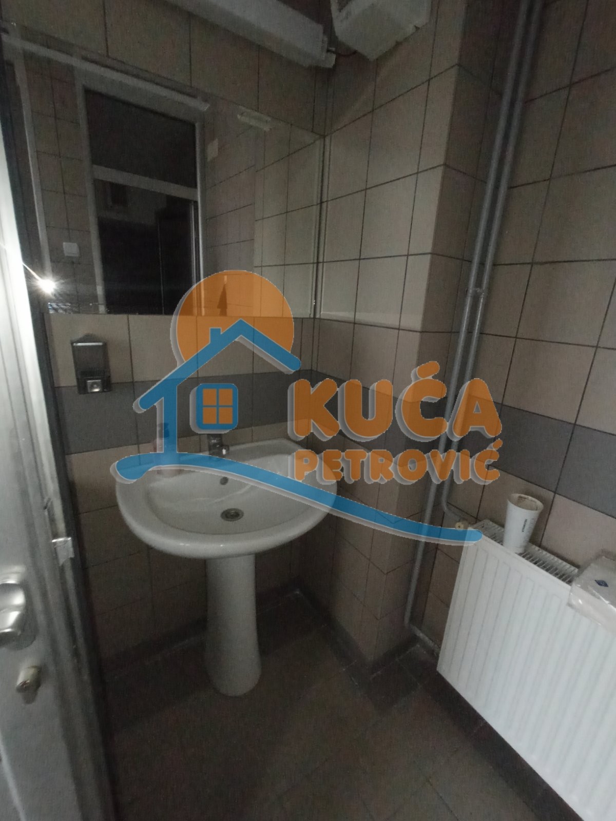 Lokal, 760 m2, Vrtište, Čamurlijski put ID: i-013014 25