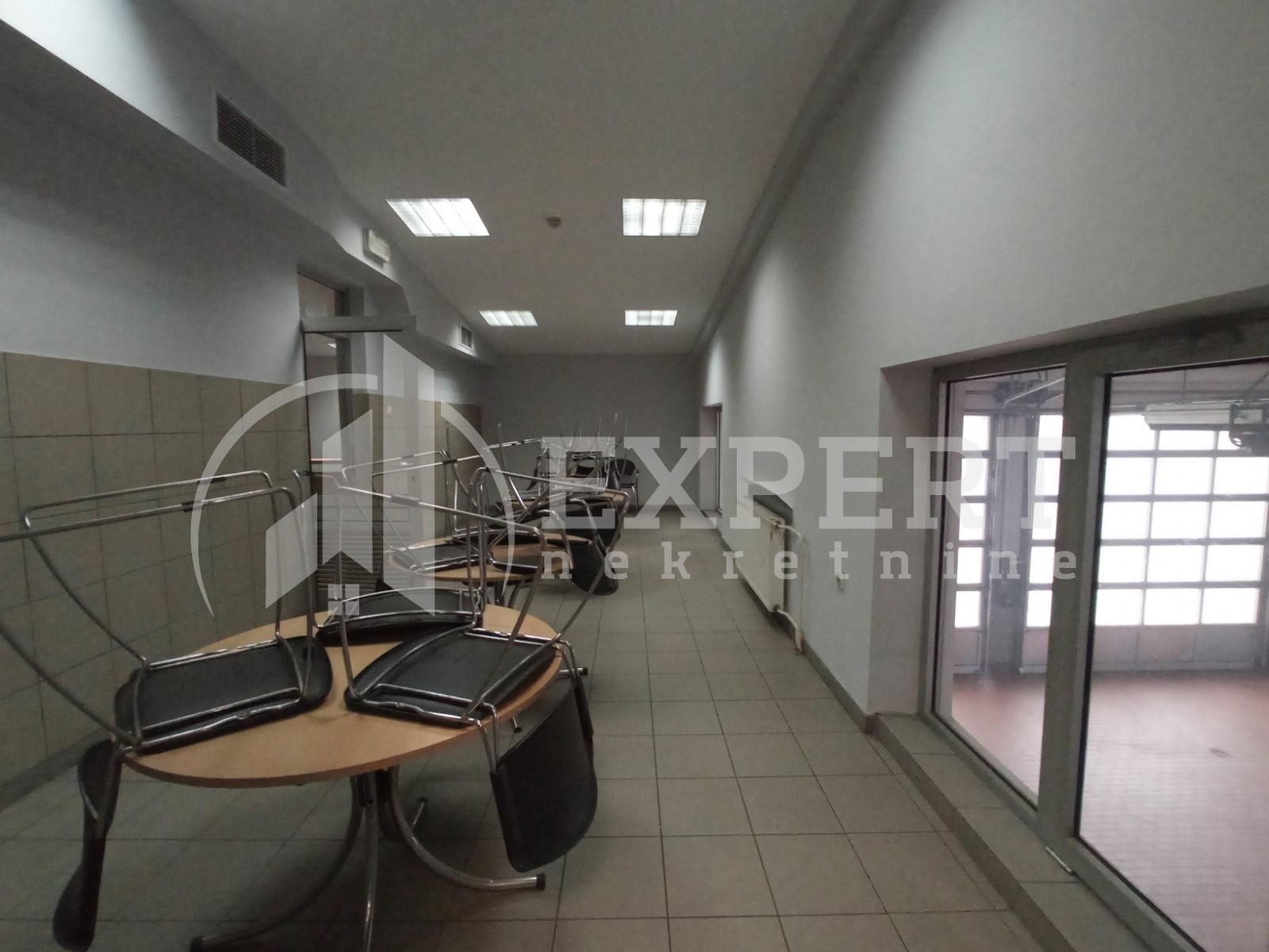 Lokal, 760 m2, Vrtište, Čamurlijski put ID: i-013014 8