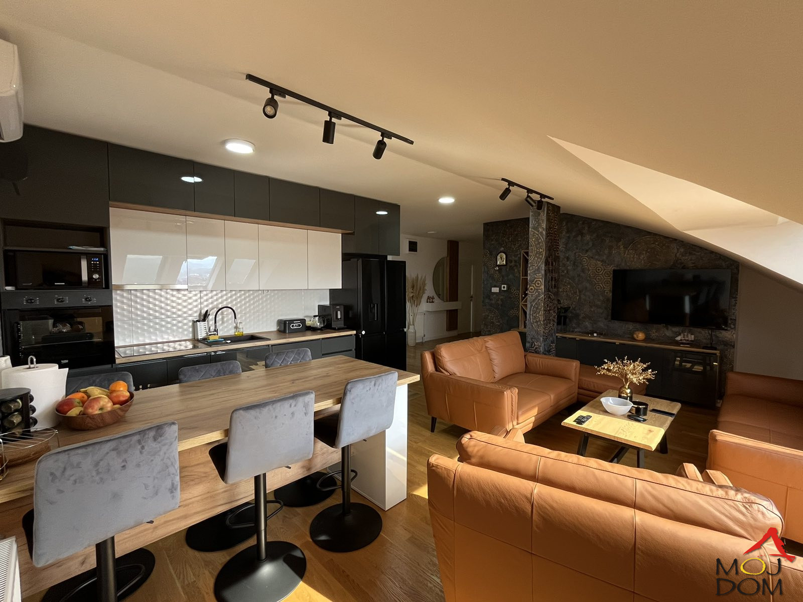 Stan,NOVI SAD,SOMBORSKI BULEVAR,kv: 113, € 247200, ID: 1027817 2