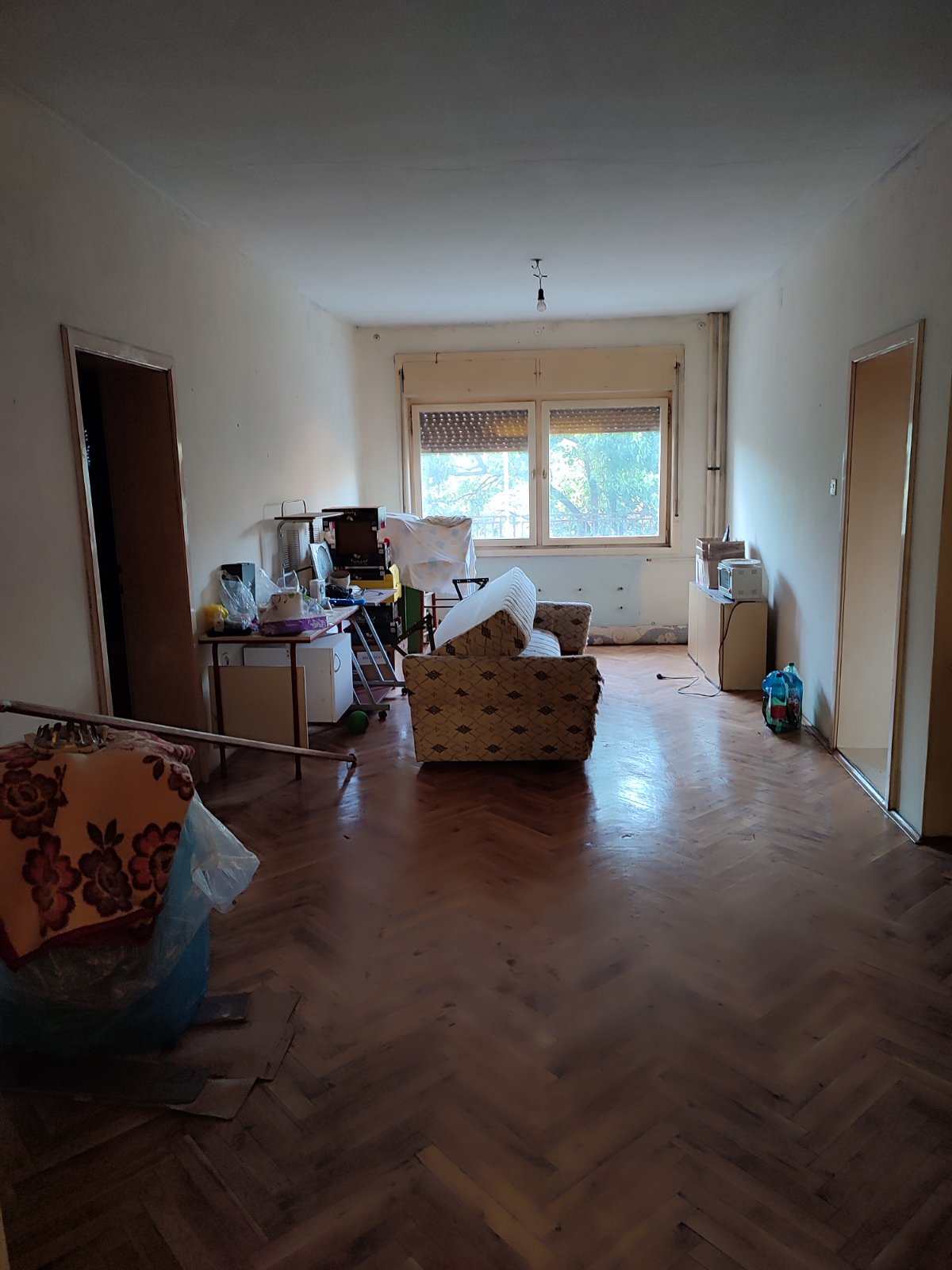 Prodajem kucu u Sremskoj Mitrovici 3