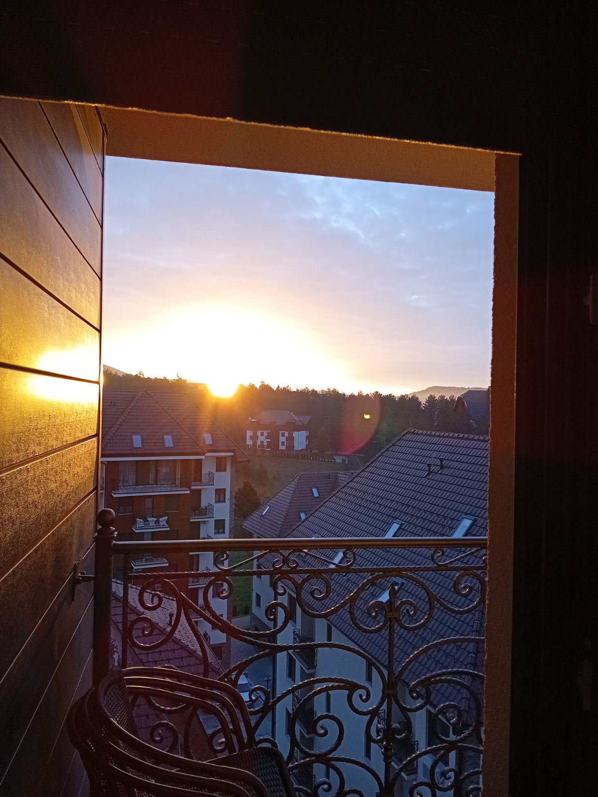 Izdajem apartman na Zlatiboru 4