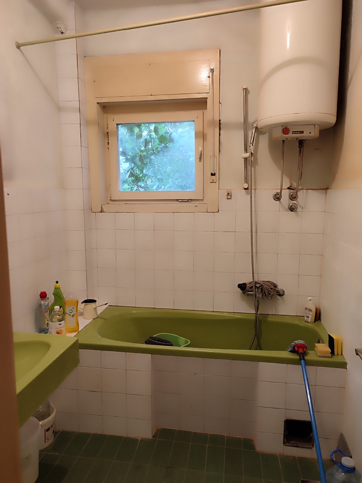 Prodajem kucu u Sremskoj Mitrovici 5