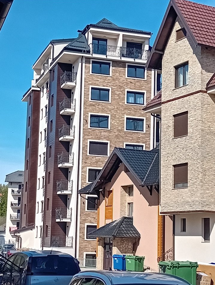 Izdajem apartman na Zlatiboru 5