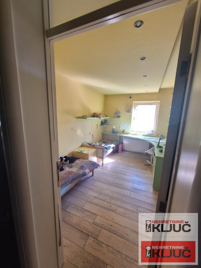 FUTOŠKA PIJACA, 174m2, Duplex-Namešten, Parking 9