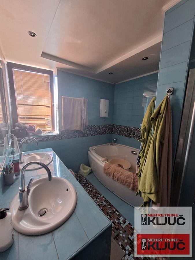 FUTOŠKA PIJACA, 174m2, Duplex-Namešten, Parking 13