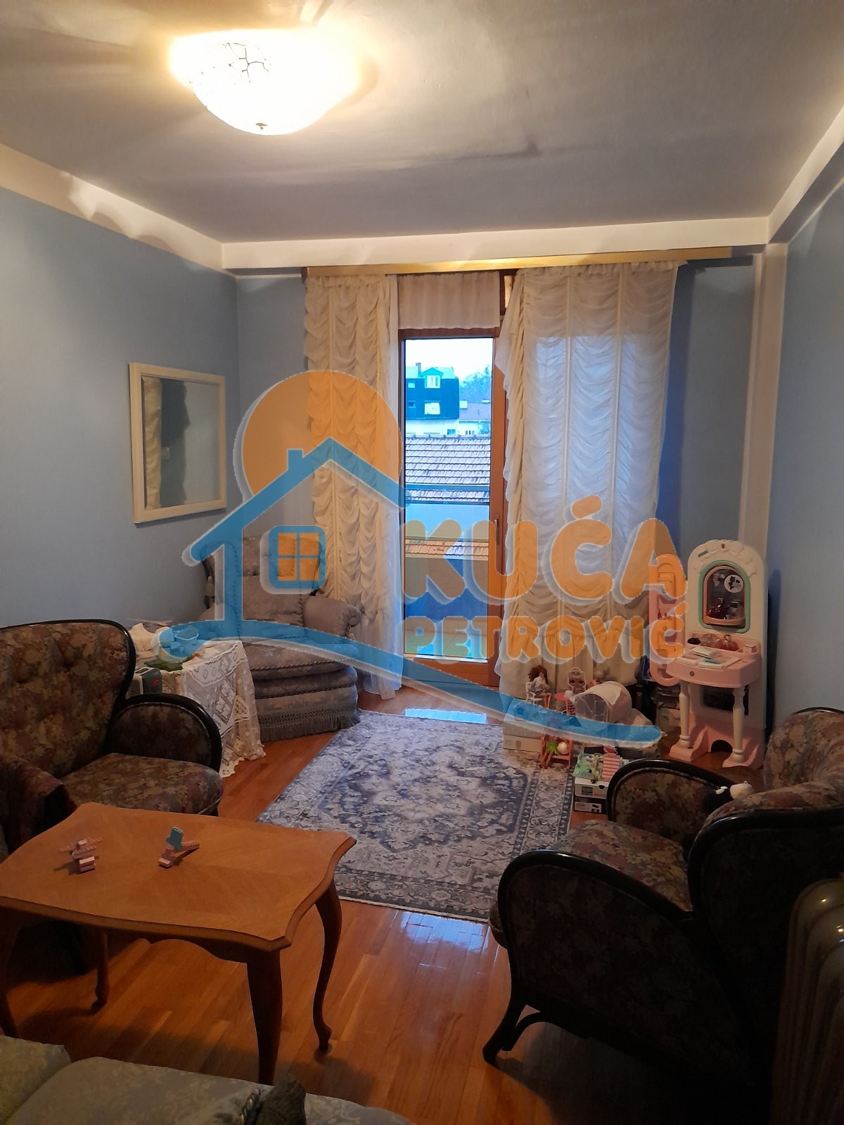 četvorosoban stan, 111 m2, Čair, Prvomajska ID: p-013009 5