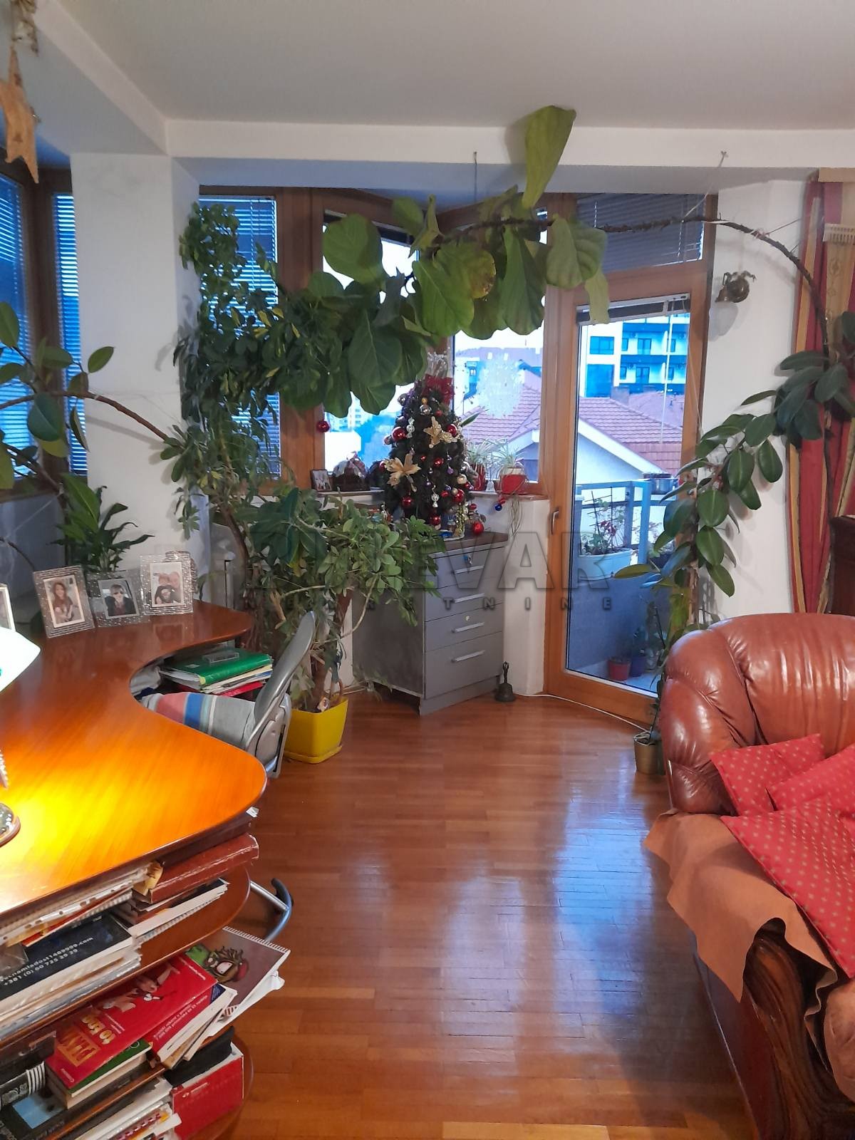 četvorosoban stan, 111 m2, Čair, Prvomajska ID: p-013009 6