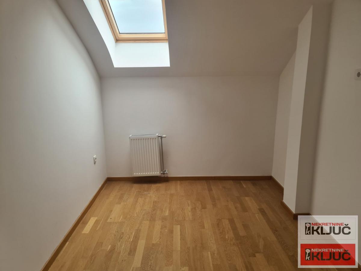 PETROVARADIN, 66m2+ 30m2 terasa, Trosoban, Novogradnja 5