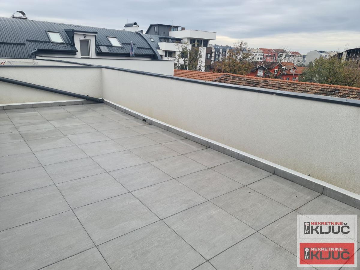 PETROVARADIN, 66m2+ 30m2 terasa, Trosoban, Novogradnja 6
