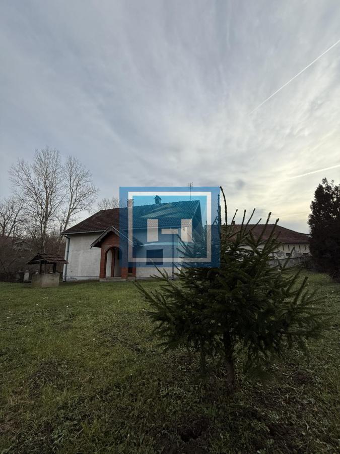 Na prodaju kuća u Paljanu – savršeno mesto za miran život! 3