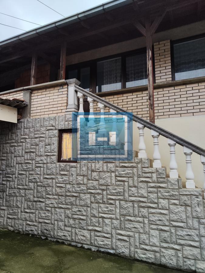 Renovirana kuća od 122 m2 u Grabovici kod Despotovca 5