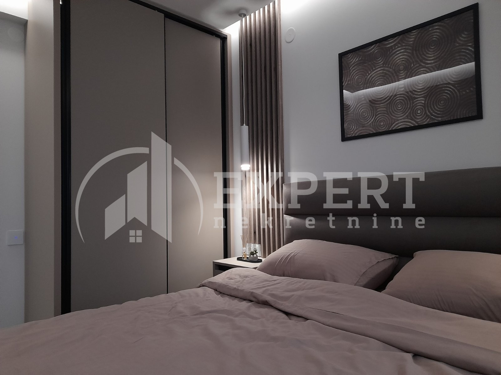 Dvosoban stan, 56 m2, Dom zdravlja, Pantelejska ID: i-013053 25