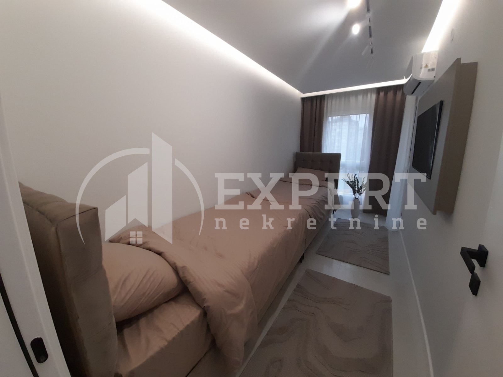 Dvosoban stan, 56 m2, Dom zdravlja, Pantelejska ID: i-013053 27