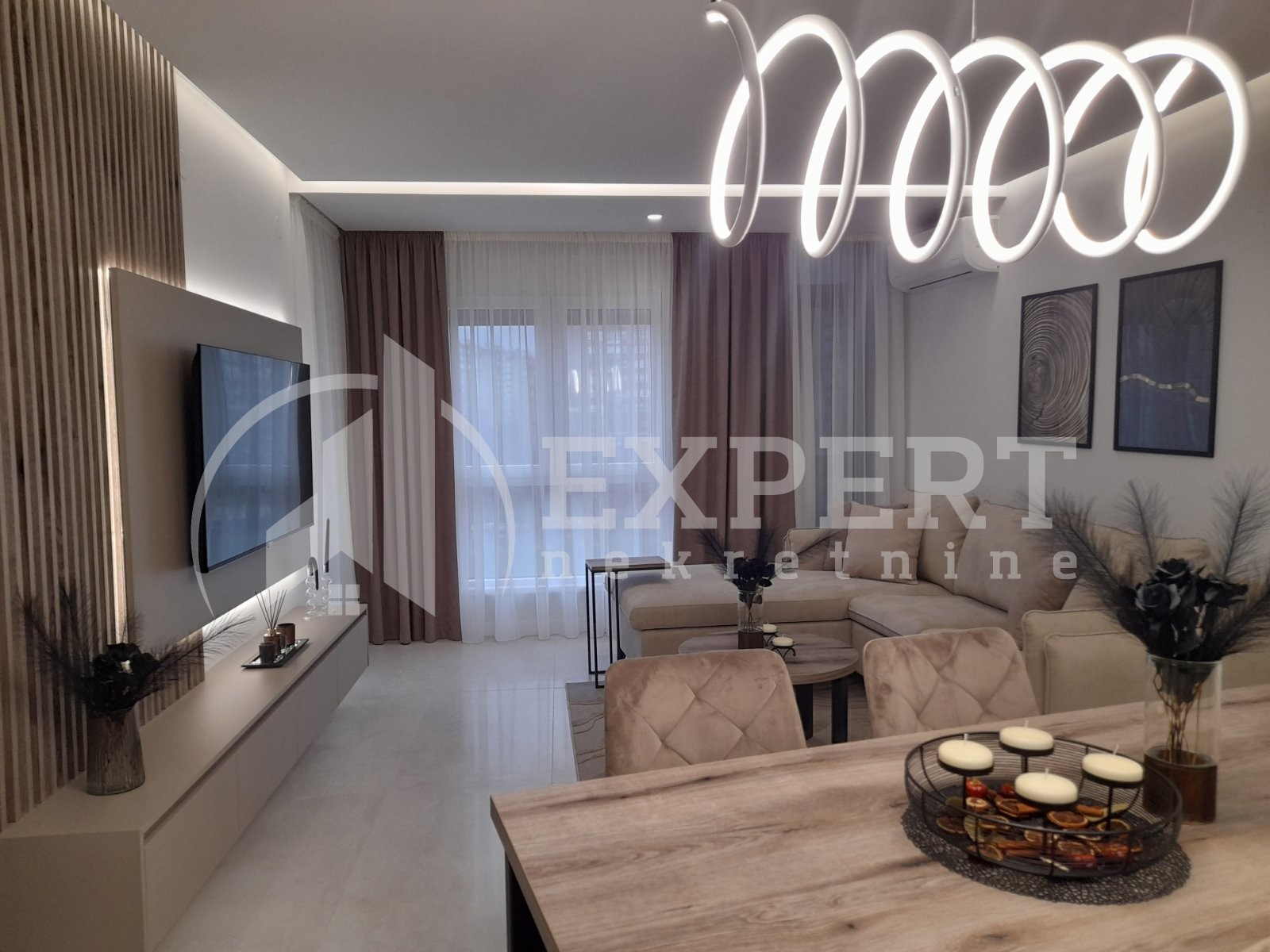 Dvosoban stan, 56 m2, Dom zdravlja, Pantelejska ID: i-013053 10