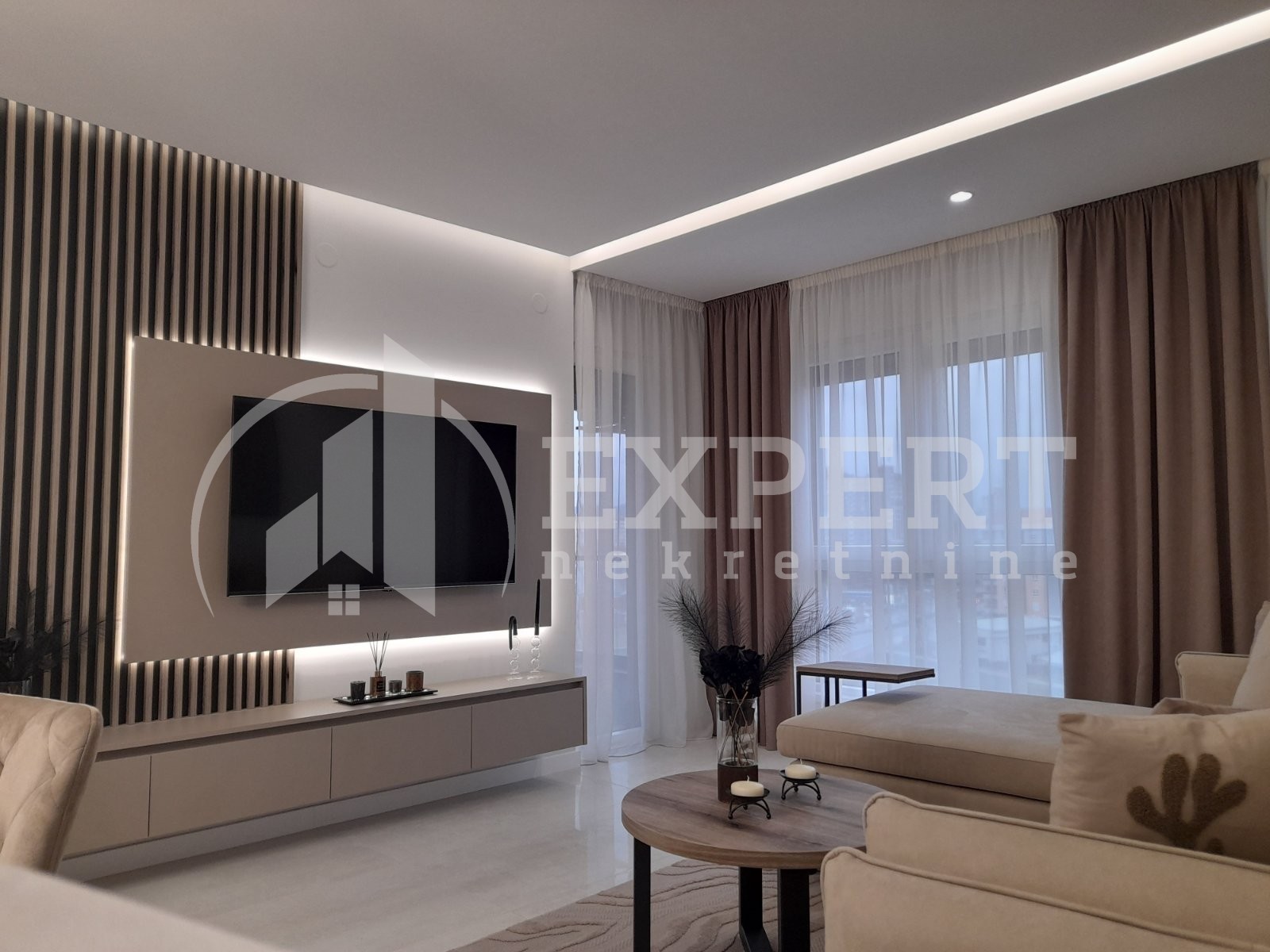 Dvosoban stan, 56 m2, Dom zdravlja, Pantelejska ID: i-013053 7