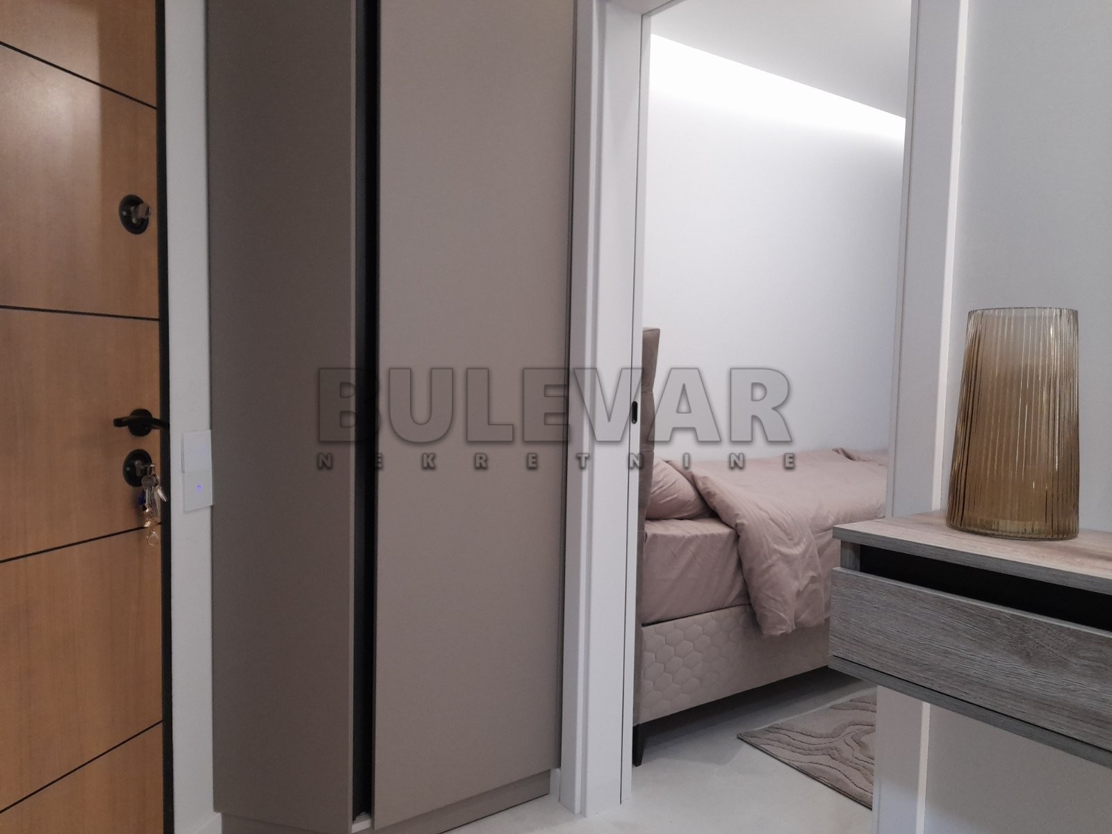 Dvosoban stan, 56 m2, Dom zdravlja, Pantelejska ID: i-013053 19