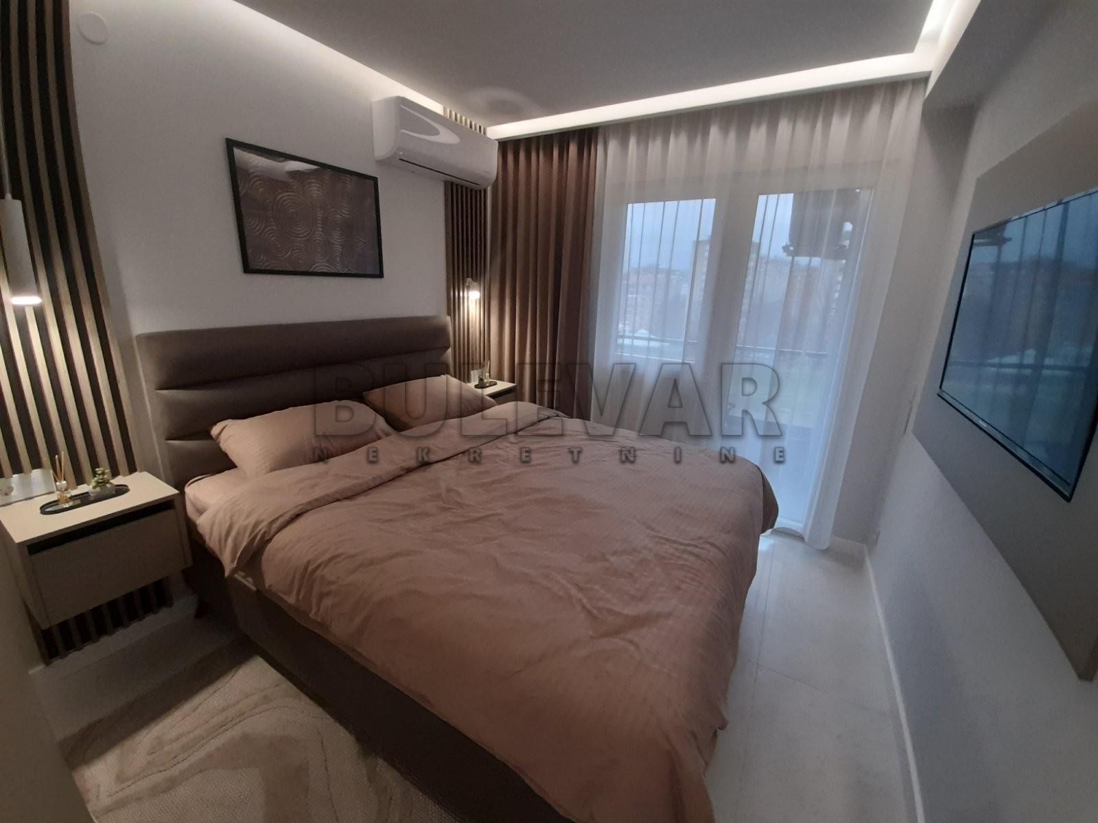 Dvosoban stan, 56 m2, Dom zdravlja, Pantelejska ID: i-013053 22