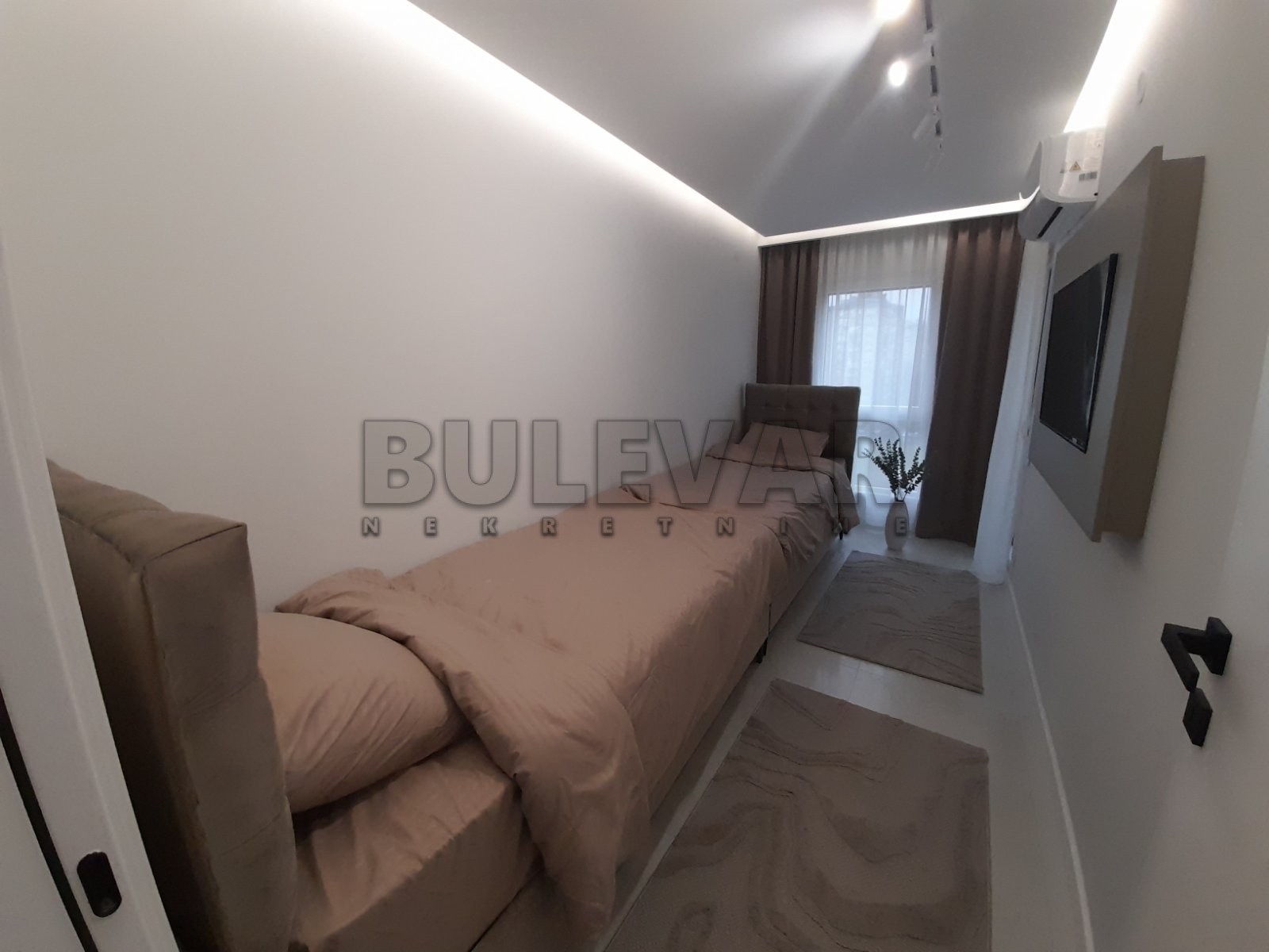 Dvosoban stan, 56 m2, Dom zdravlja, Pantelejska ID: i-013053 27