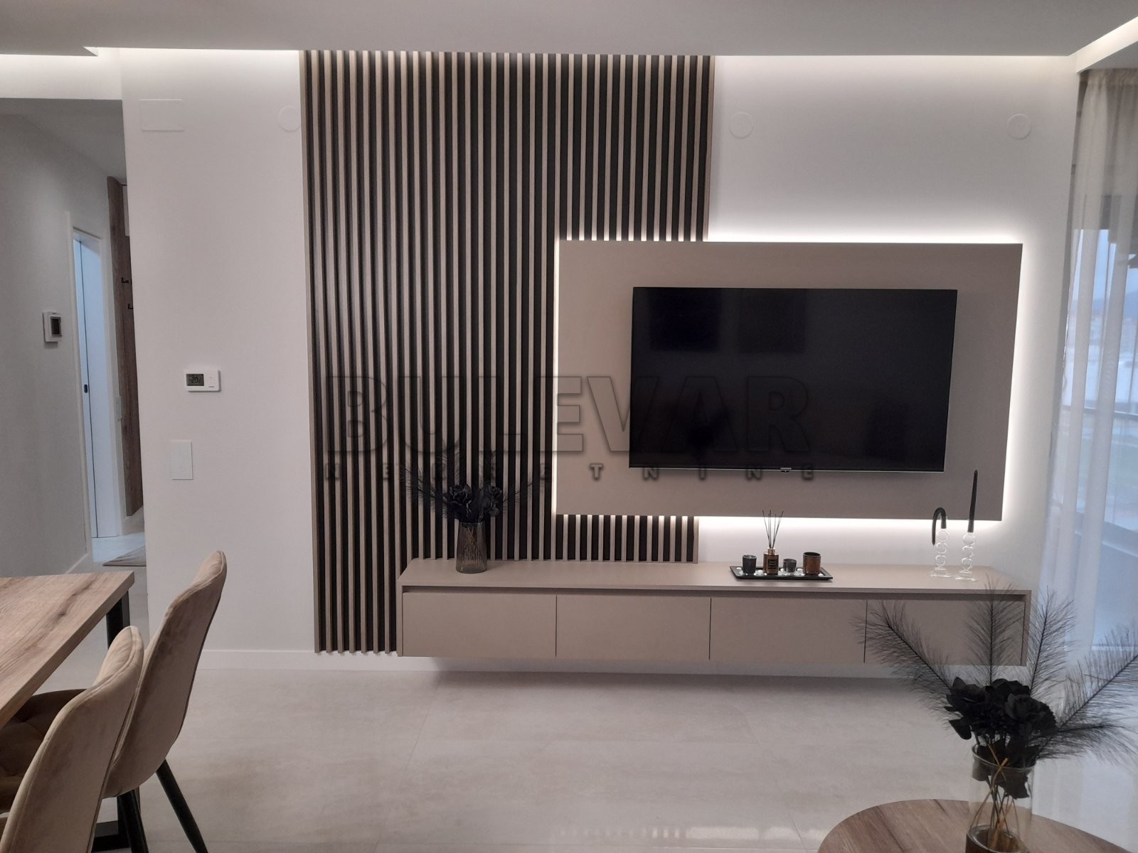 Dvosoban stan, 56 m2, Dom zdravlja, Pantelejska ID: i-013053 5