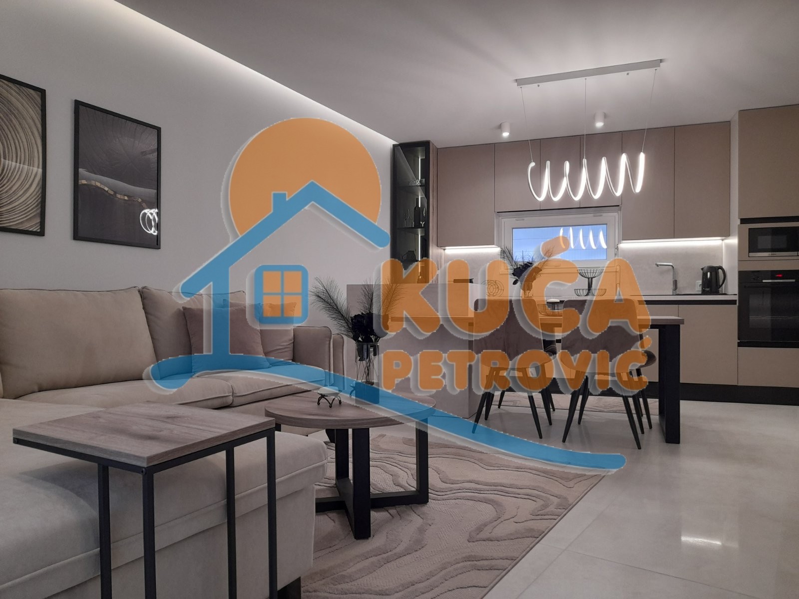 Dvosoban stan, 56 m2, Dom zdravlja, Pantelejska ID: i-013053 3