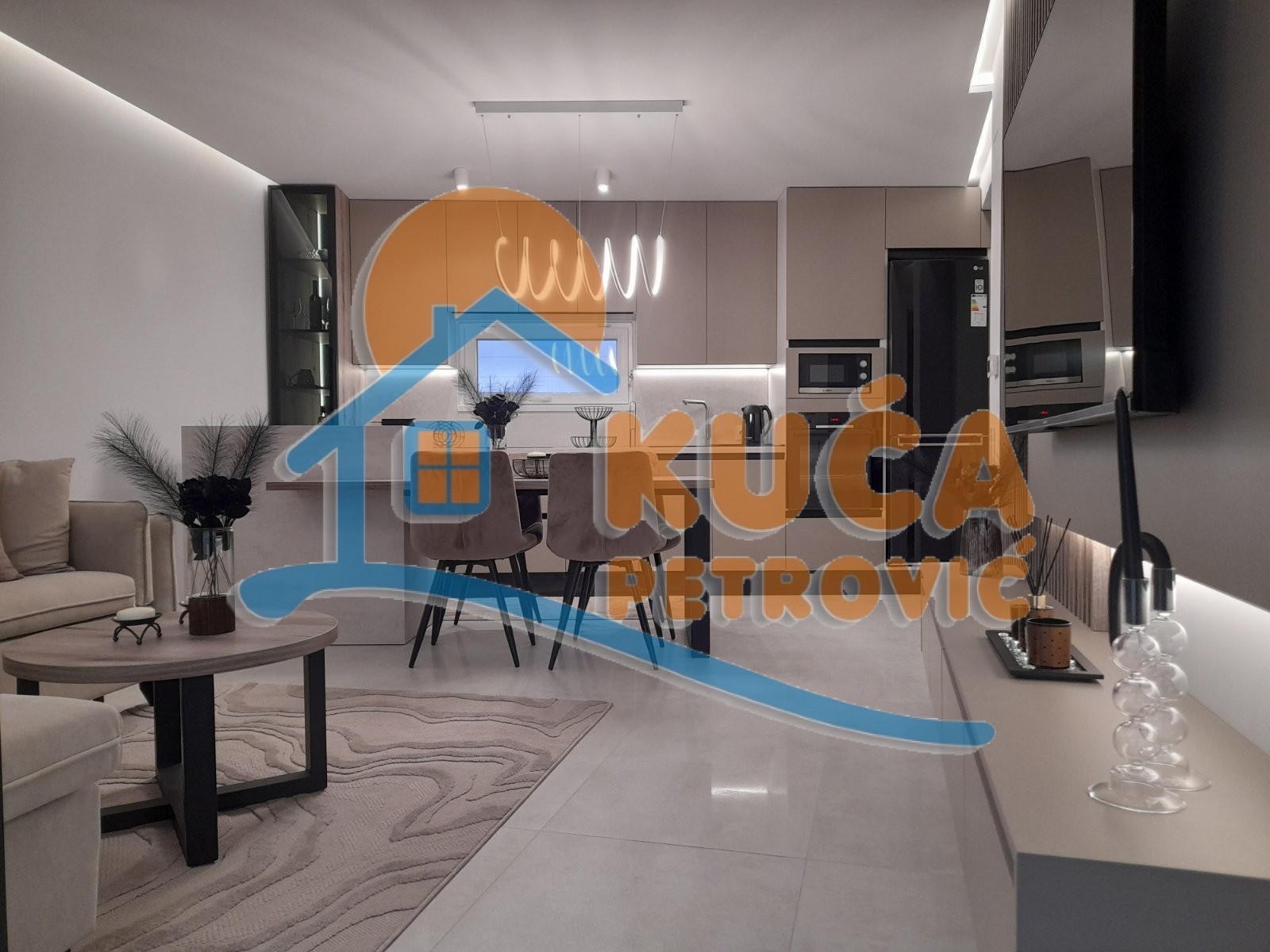 Dvosoban stan, 56 m2, Dom zdravlja, Pantelejska ID: i-013053 4