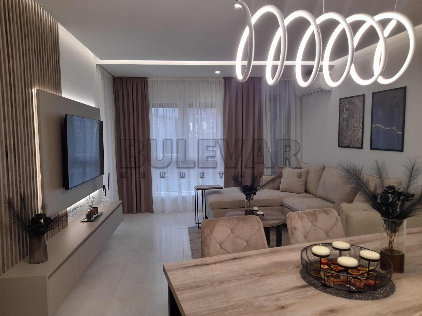 Dvosoban stan, 56 m2, Dom zdravlja, Pantelejska ID: i-013053 10