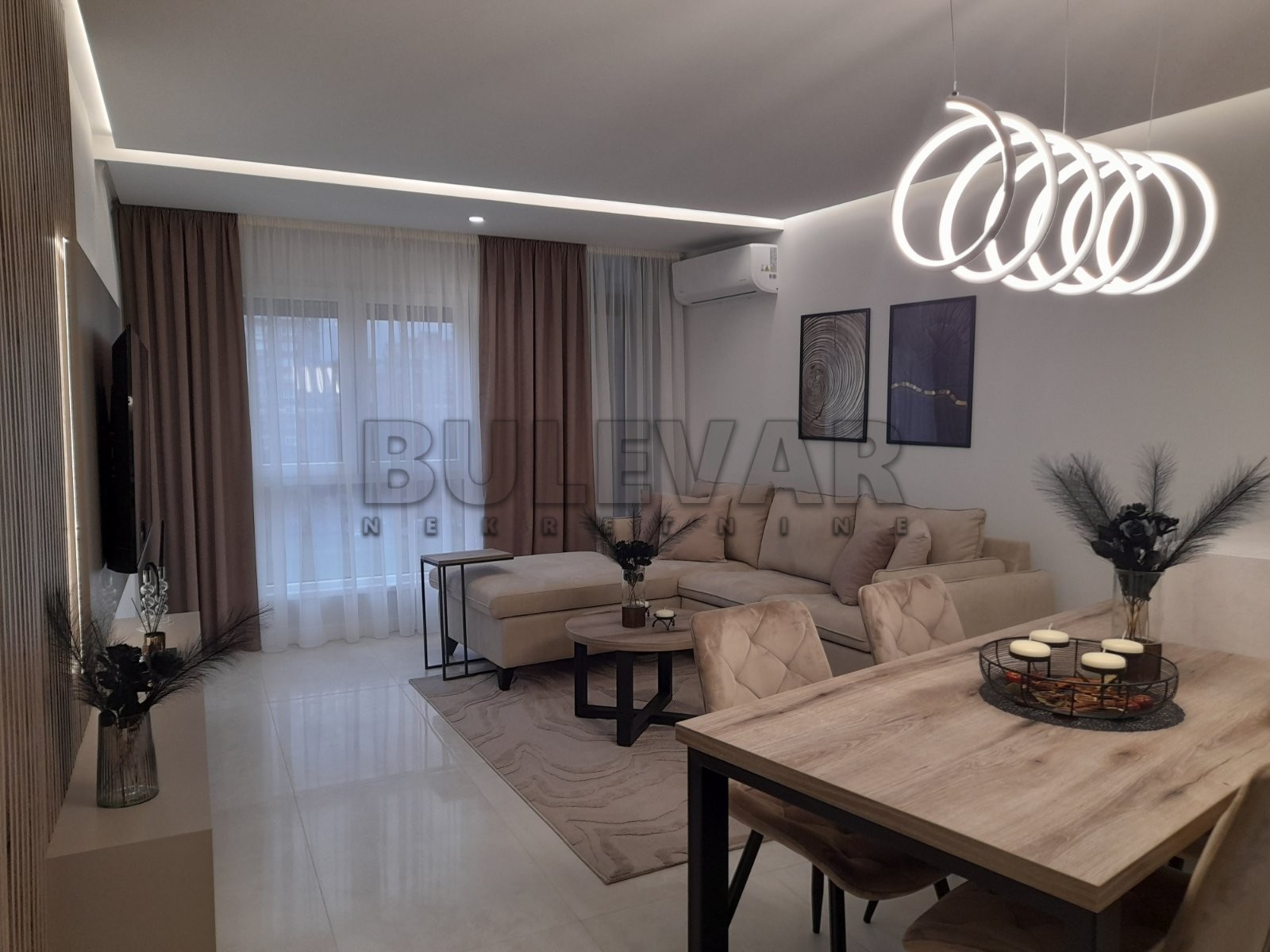 Dvosoban stan, 56 m2, Dom zdravlja, Pantelejska ID: i-013053 11