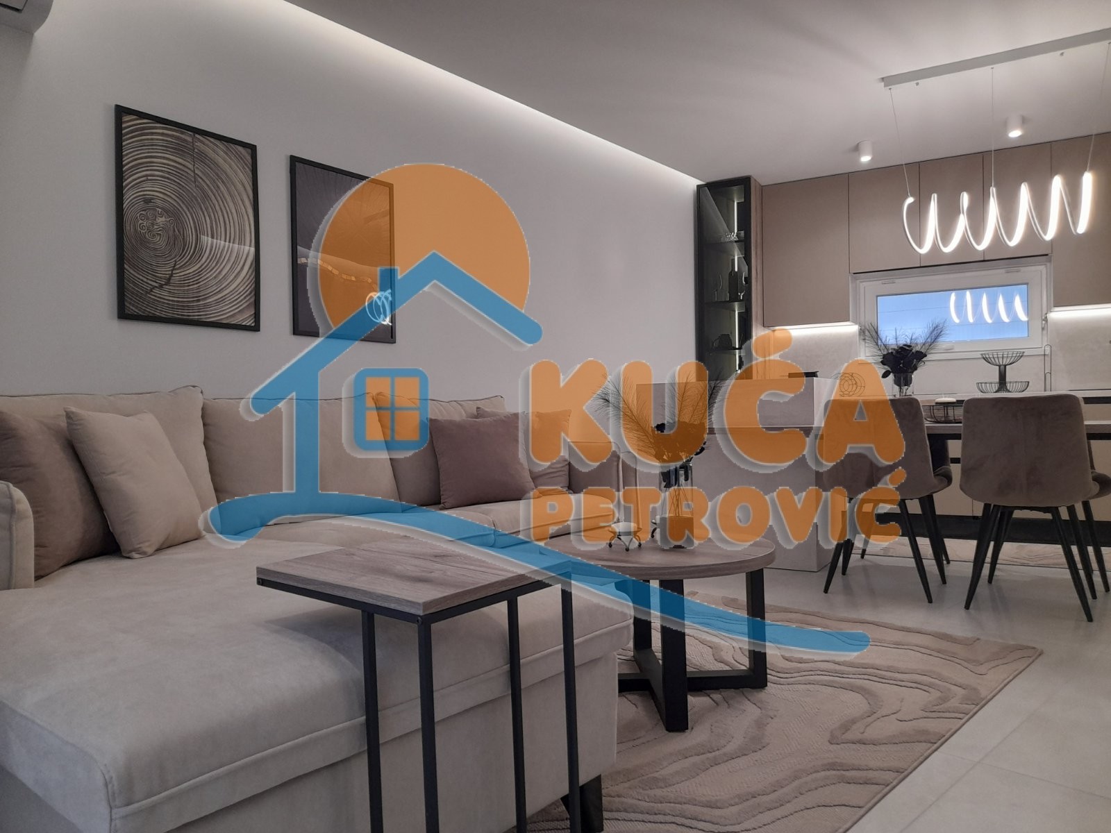 Dvosoban stan, 56 m2, Dom zdravlja, Pantelejska ID: i-013053 2