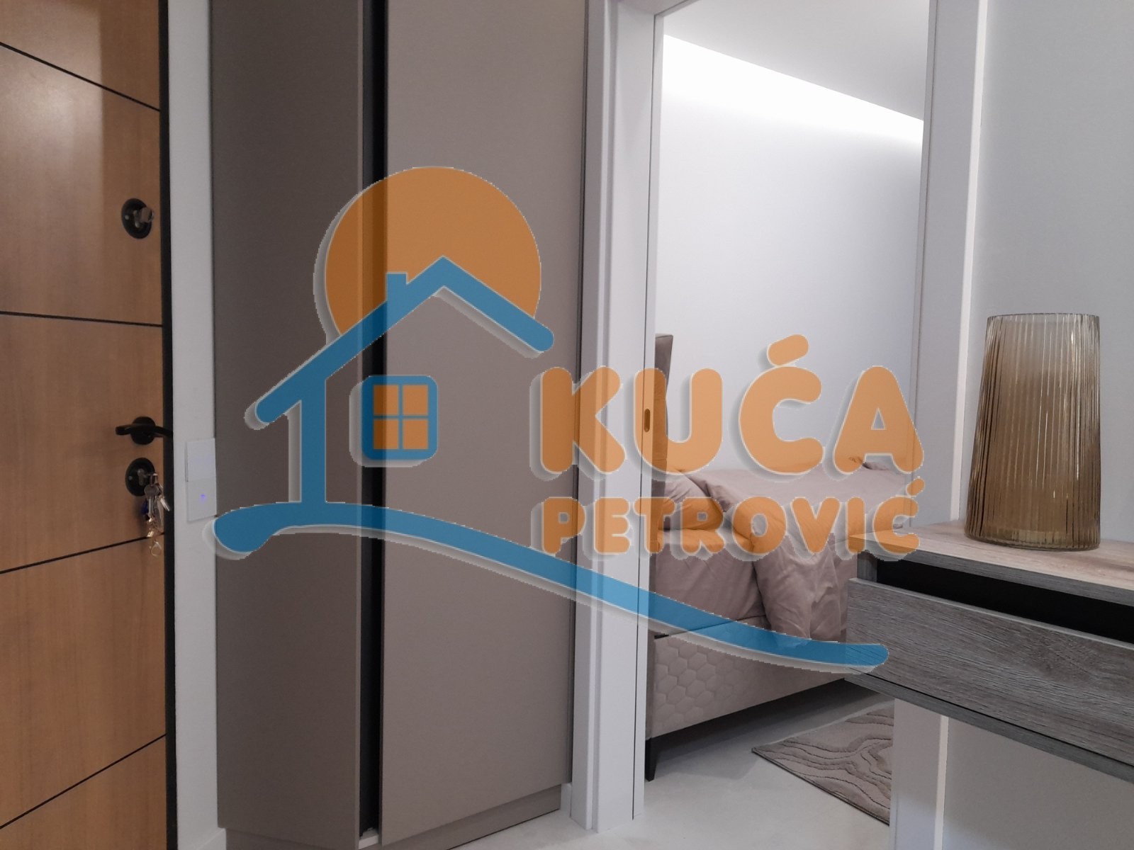 Dvosoban stan, 56 m2, Dom zdravlja, Pantelejska ID: i-013053 19