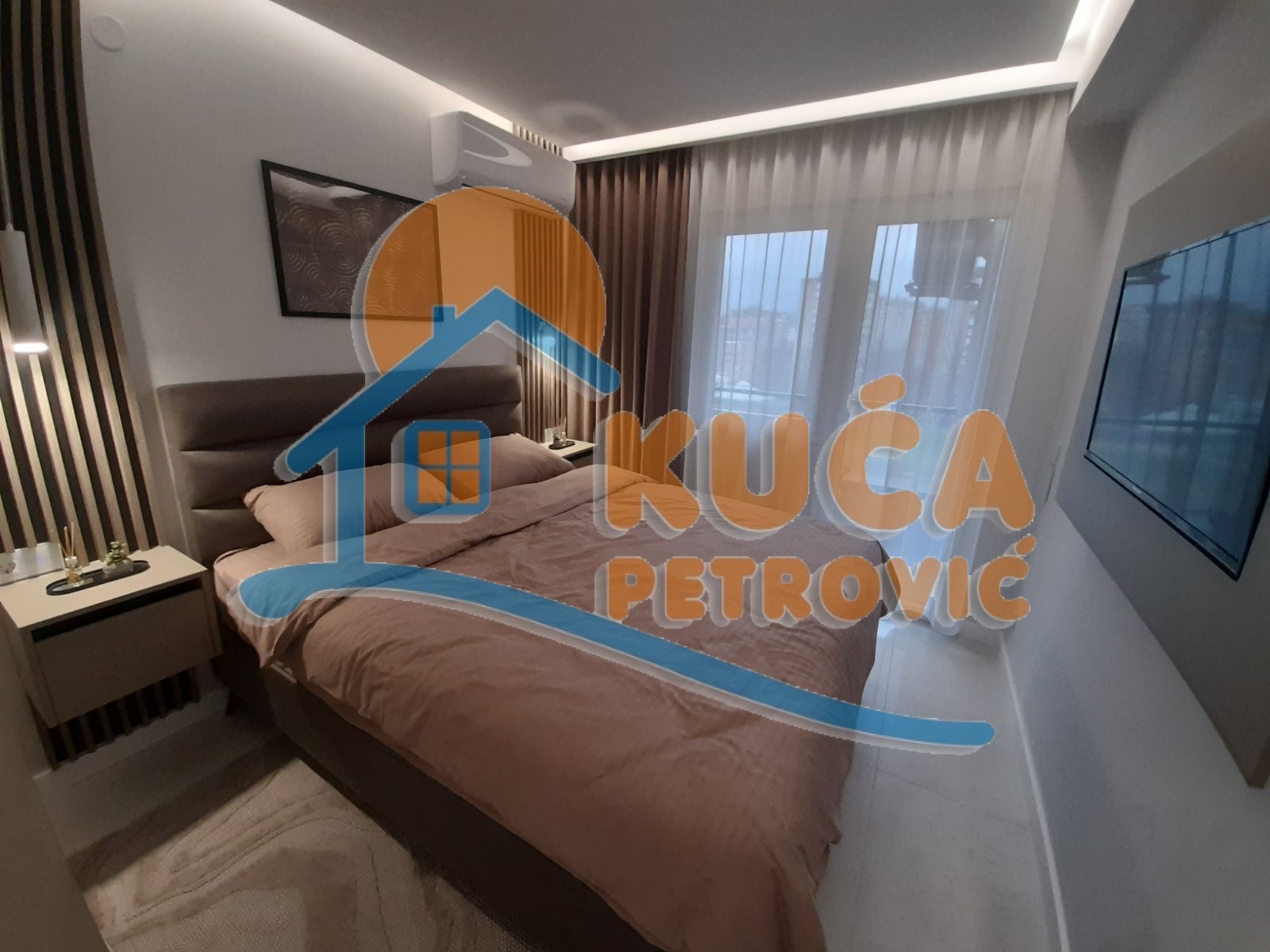 Dvosoban stan, 56 m2, Dom zdravlja, Pantelejska ID: i-013053 22