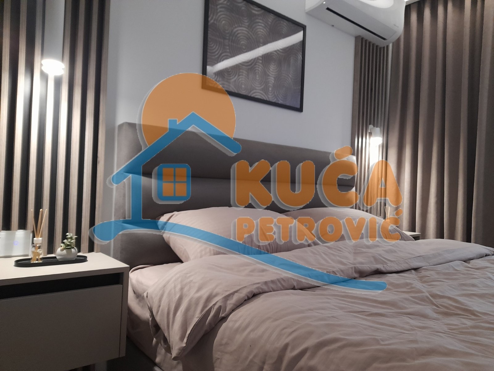 Dvosoban stan, 56 m2, Dom zdravlja, Pantelejska ID: i-013053 23