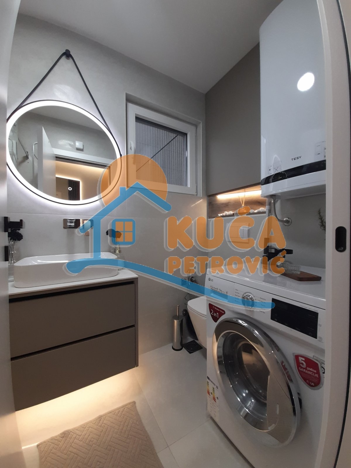 Dvosoban stan, 56 m2, Dom zdravlja, Pantelejska ID: i-013053 34