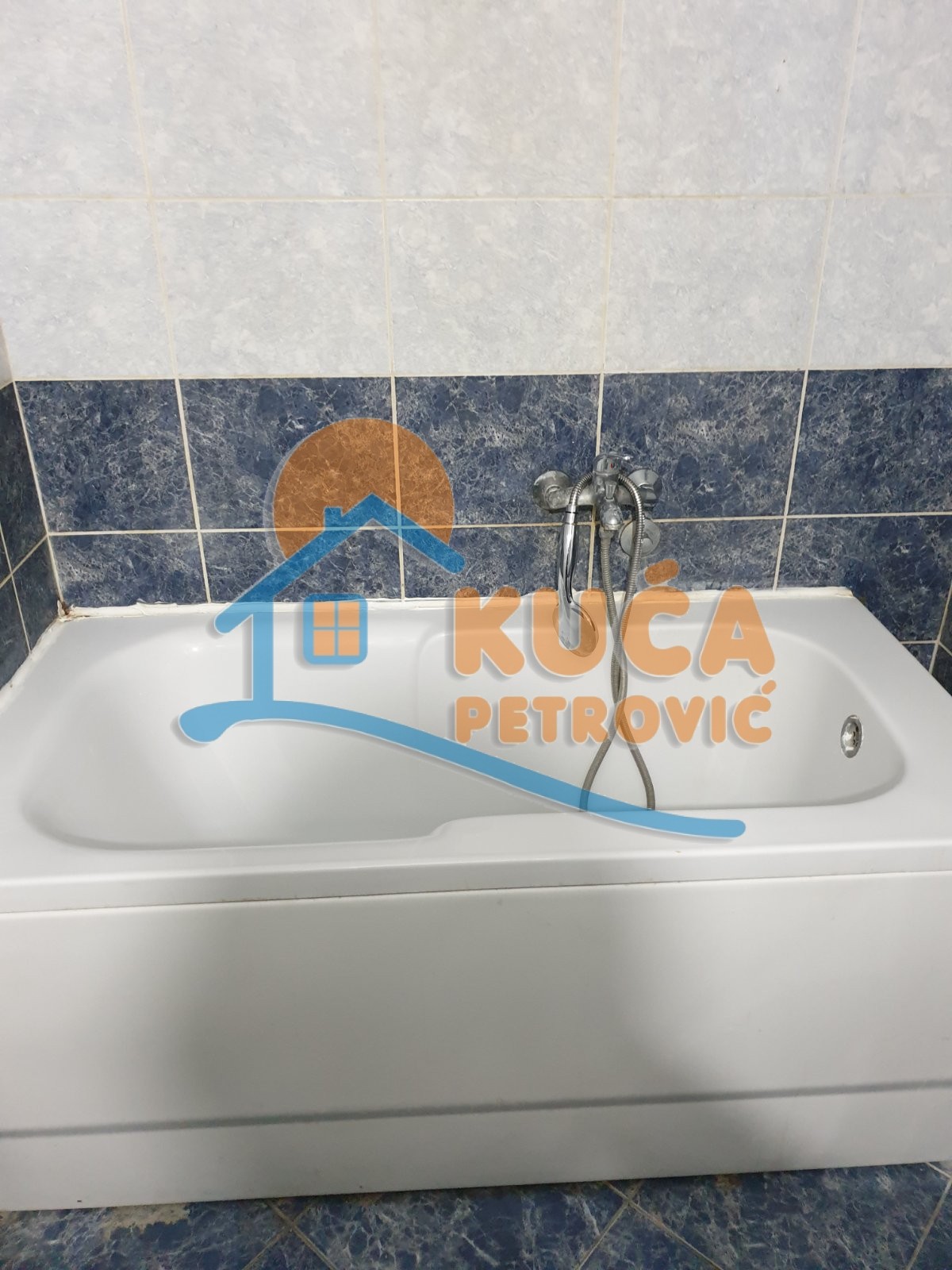 Jednosoban stan, 42 m2, Centar, Kej Kola srpskih sestara ID: i-09101 16