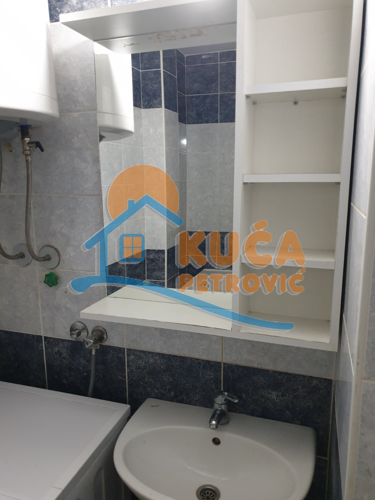 Jednosoban stan, 42 m2, Centar, Kej Kola srpskih sestara ID: i-09101 18