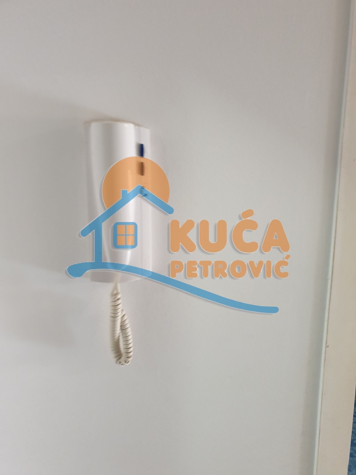 Jednosoban stan, 42 m2, Centar, Kej Kola srpskih sestara ID: i-09101 22