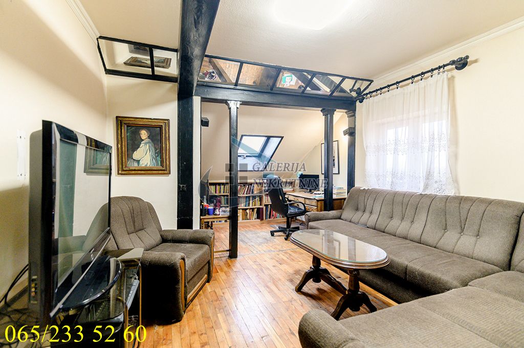 Savski venac  Savamala   Karađorđeva 1