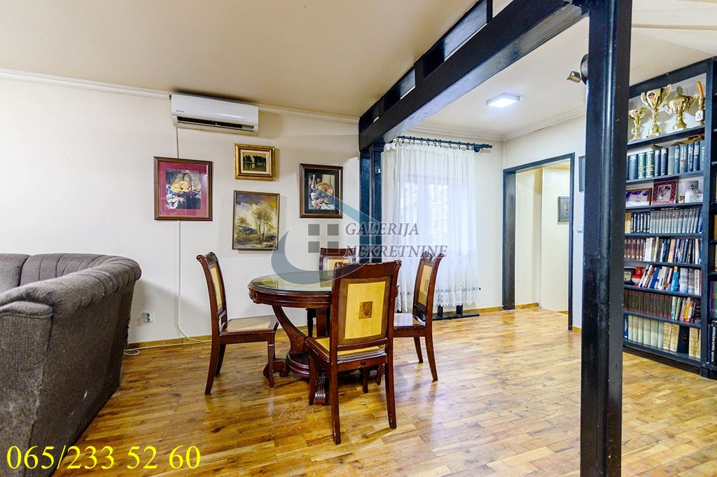 Savski venac  Savamala   Karađorđeva 3