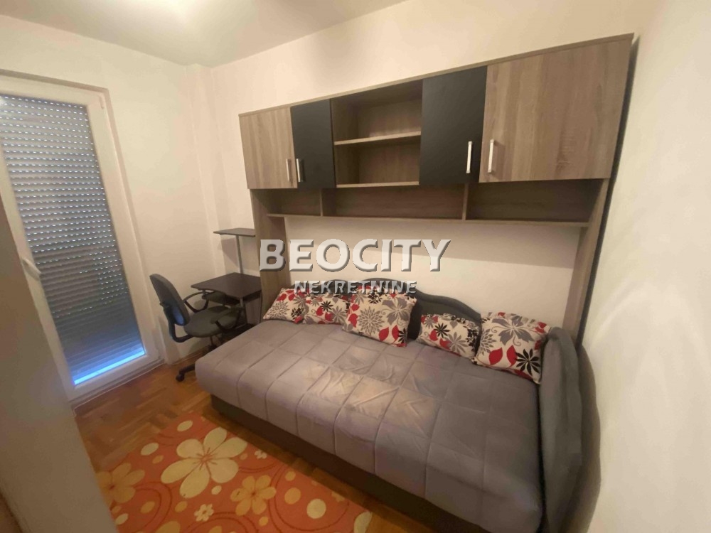 Dvosoban stan, 30 m2, Bulevar Evrope, Bulevar Evrope ID: 115220 4