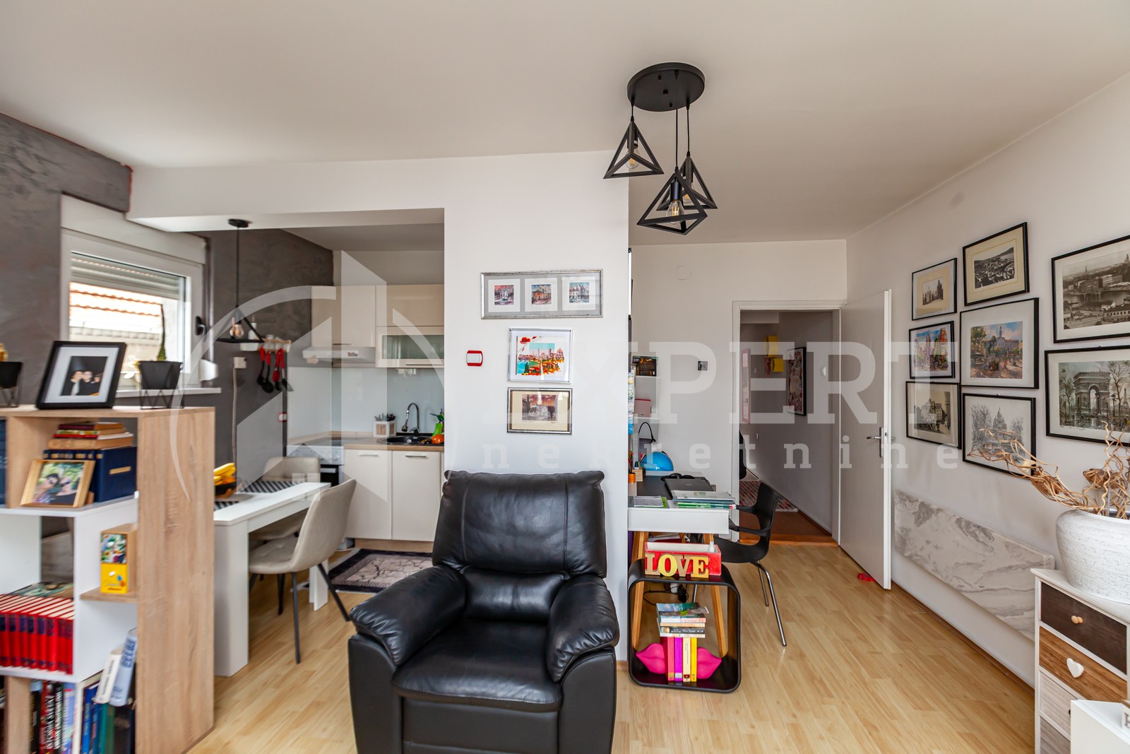 Trosoban stan, 96 m2, Palilula, Aleksandra Petrovića ID: p-013072 3