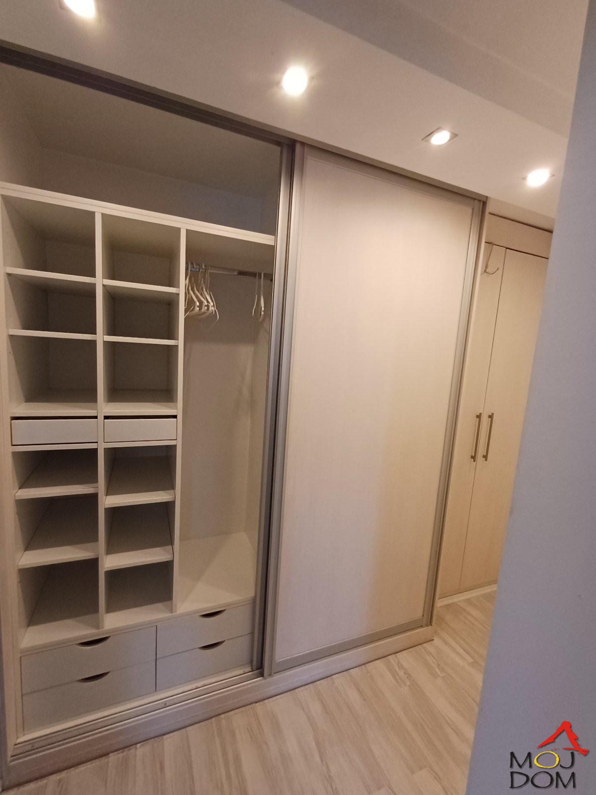 Stan,NOVI SAD,GRBAVICA,kv: 33, € 93200, ID: 1029625 10