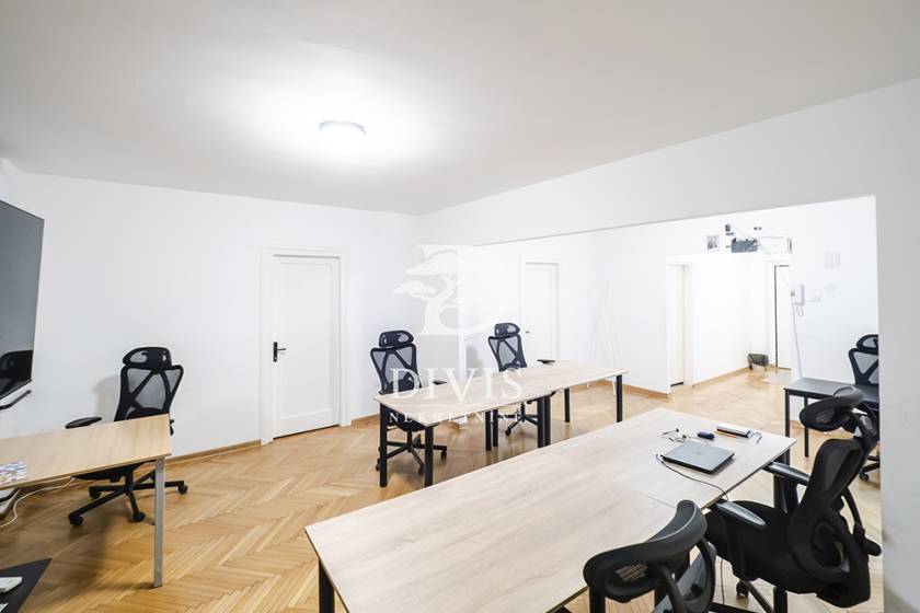 Prodajemo 5 0 stan  116m2  Atelje 212  Svetogorska 1