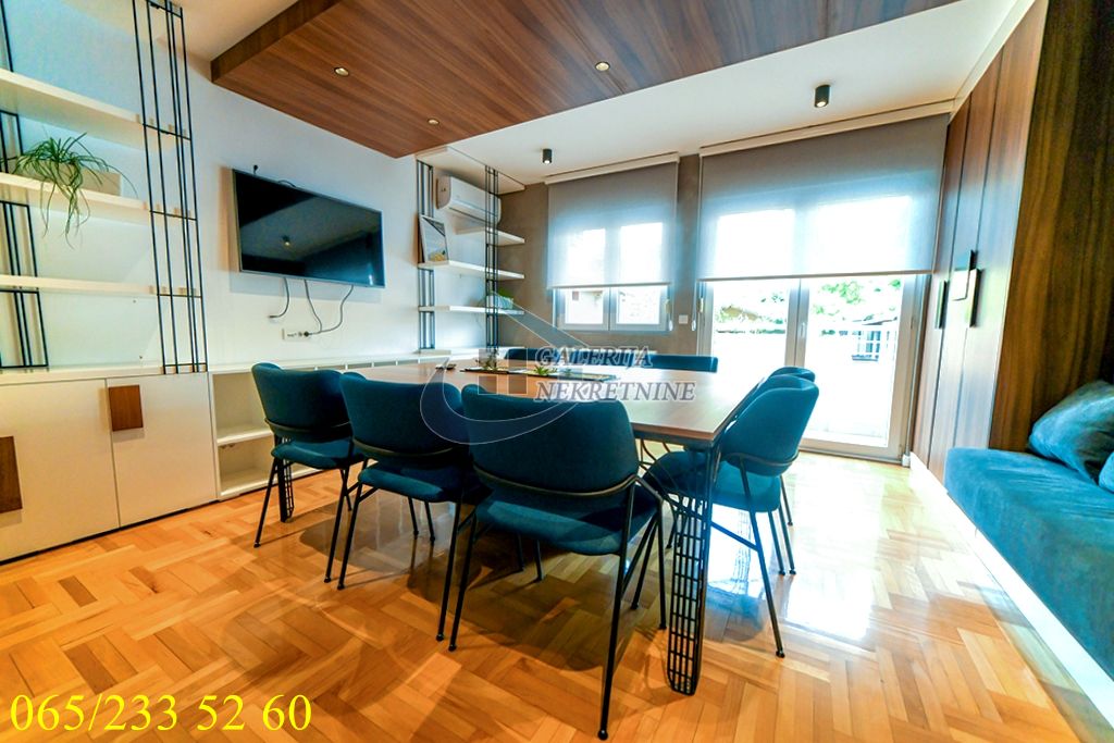 Zvezdara  Denkova bašta   Petra Škundrića 55m2 5