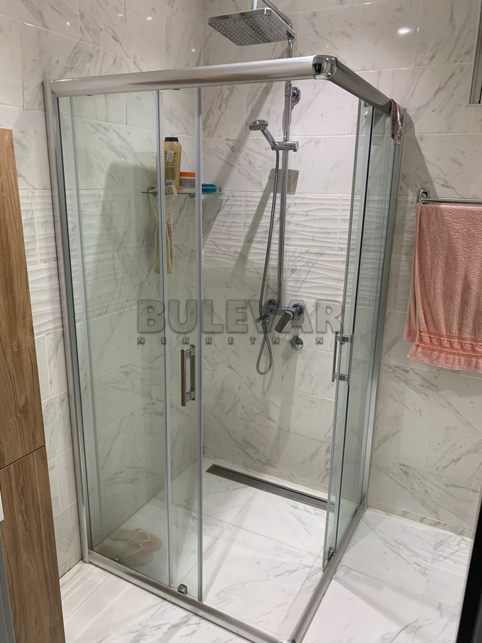 četvorosobna kuća, 390 m2, Popovac, Popovac ID: p-013055 7