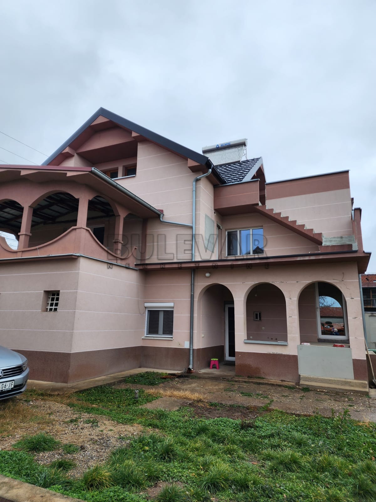 četvorosobna kuća, 390 m2, Popovac, Popovac ID: p-013055 1