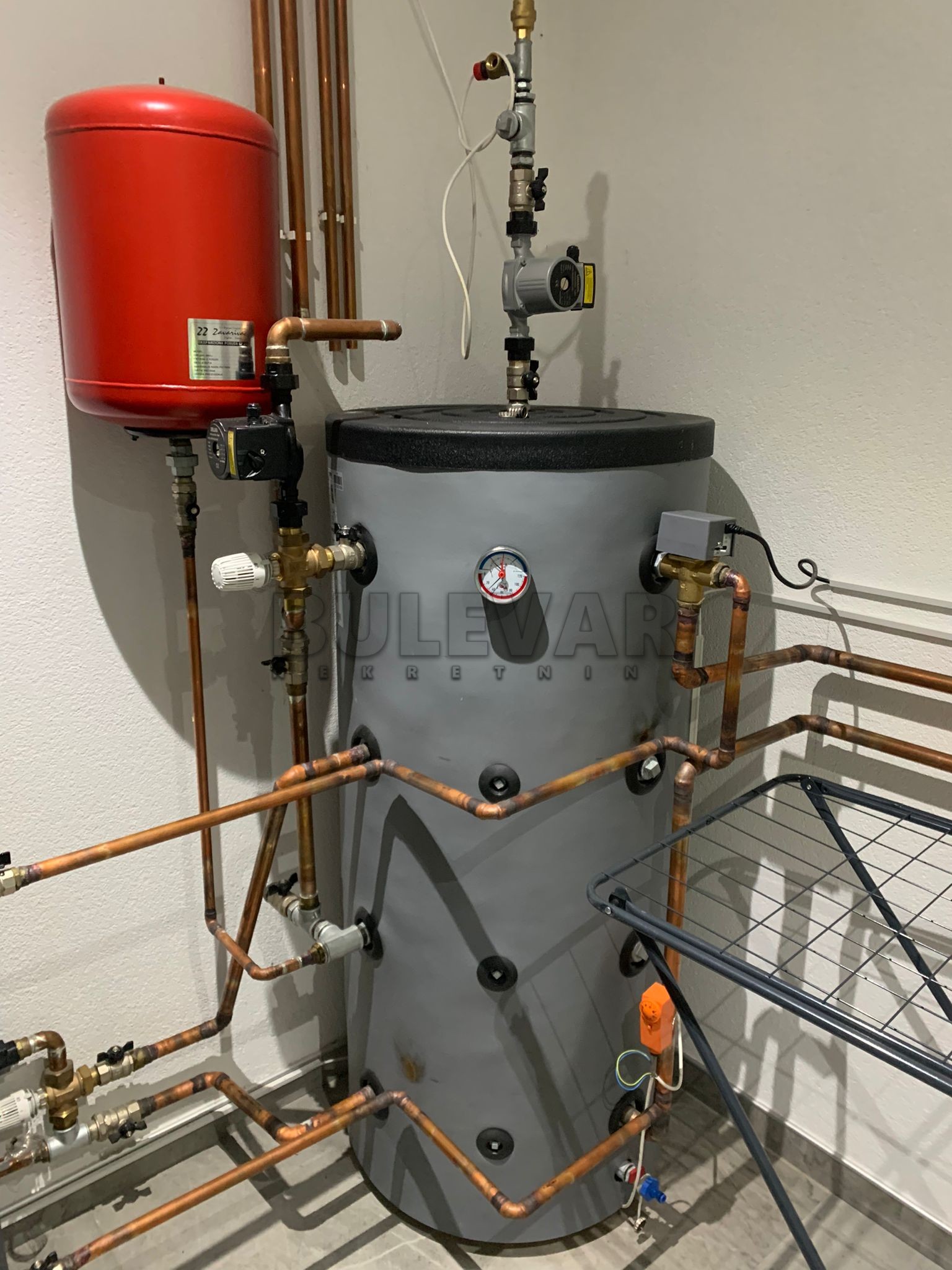 četvorosobna kuća, 390 m2, Popovac, Popovac ID: p-013055 2