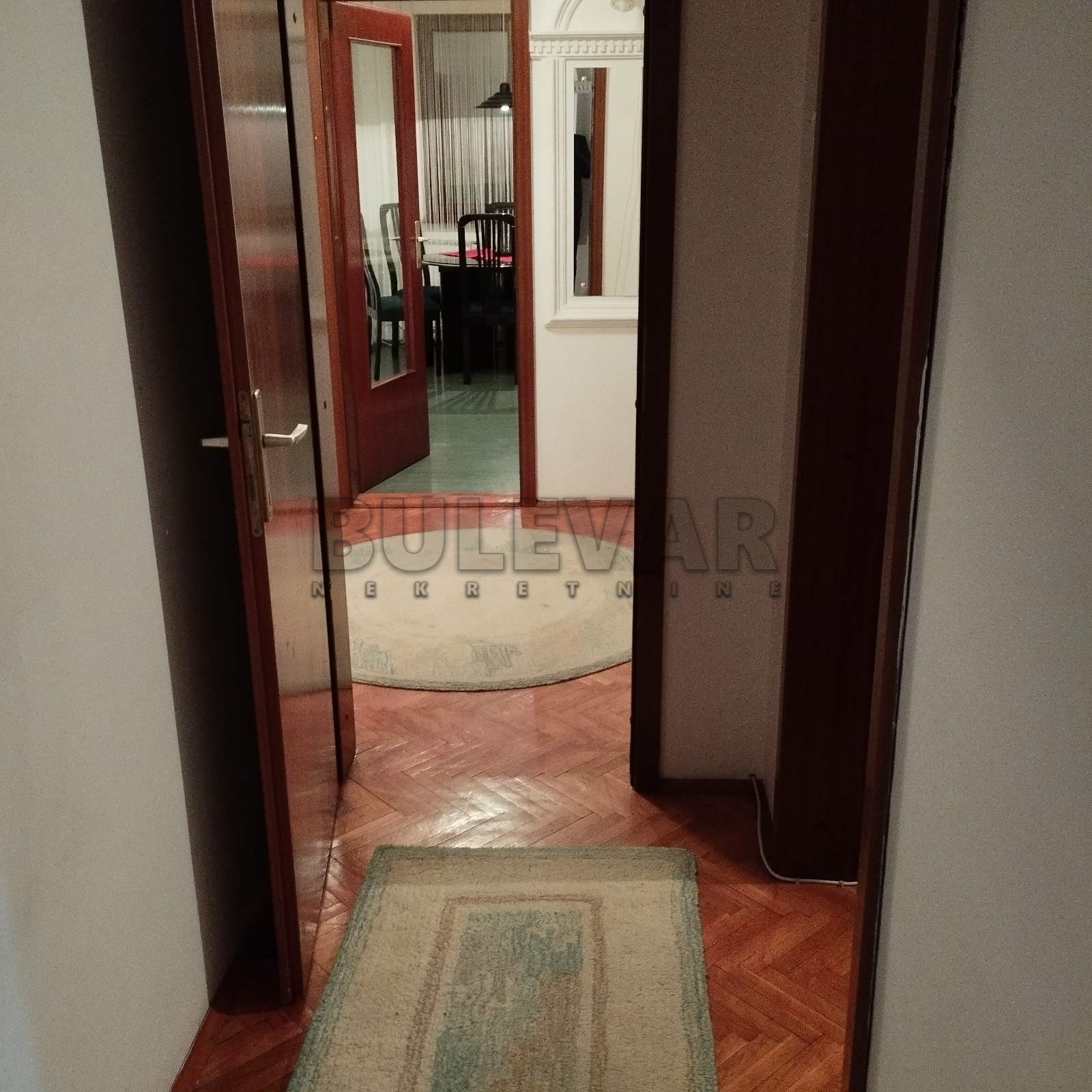 Trosoban stan, 78 m2, Bulevar Nemanjića, Bulevar Nemanjića ID: i-013088 10