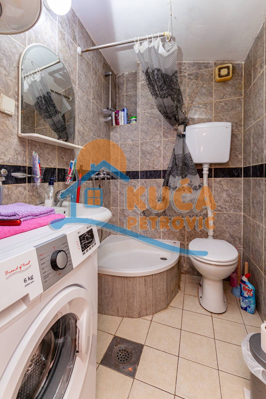 Jednosoban stan, 33 m2, Centar, Trg kralja Aleksandra Ujedinitelja ID: i-05911 11